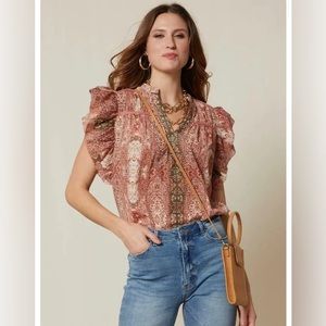 Matilda Jane Good Hart GH The Style Charm Medallion-Print Top Size M